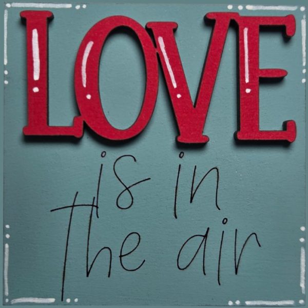 Love is in the Air 01