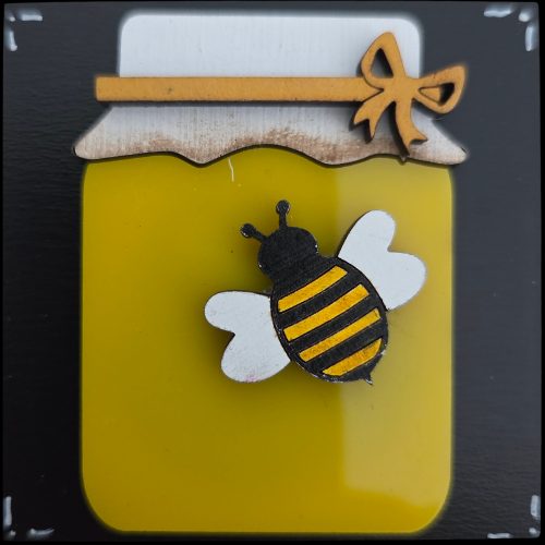 beeandhoneyjar 01 beeandhoneyjar 01